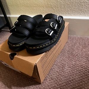 Blaire Slide Dr.Martens Sandals